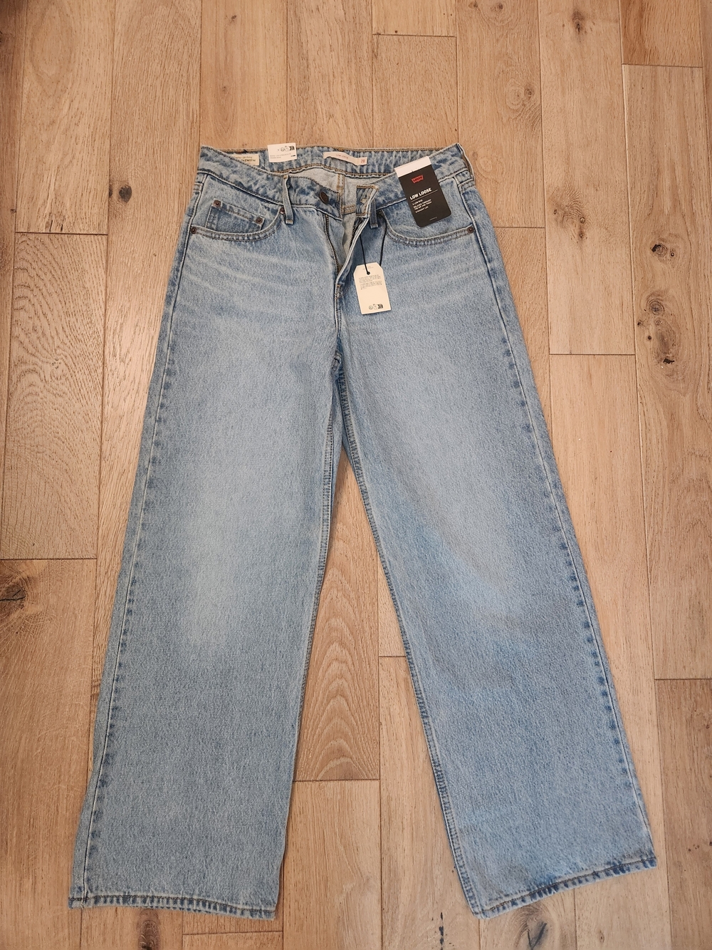 Levi's Low And Loose Jeans - Picture 2 of 5